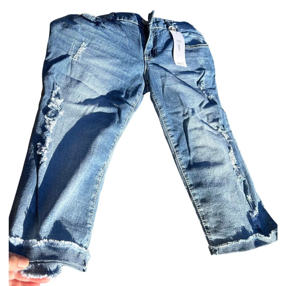 New Rue 21 Curvy Crops Cropped Jeans Size 5/6 #0002012